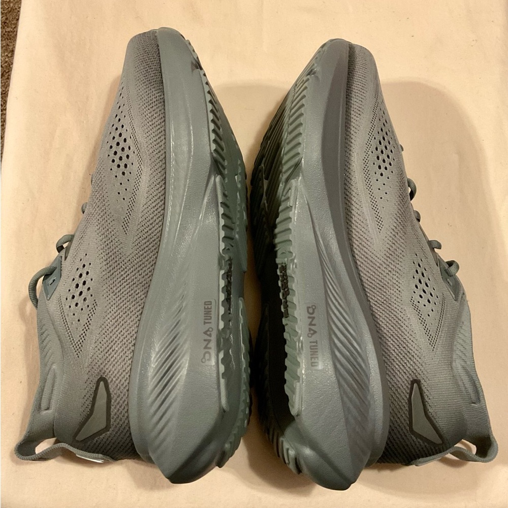 Brooks Glycerin 23 Men’s Running Shoes Size 9.5 WIDE Grey/Blackened Pearl - Picture 4 of 9
